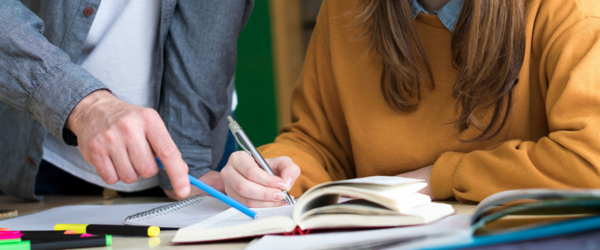 Czy nauczycielom rzeczywiście należą się podwyżki? Zdania są podzielone